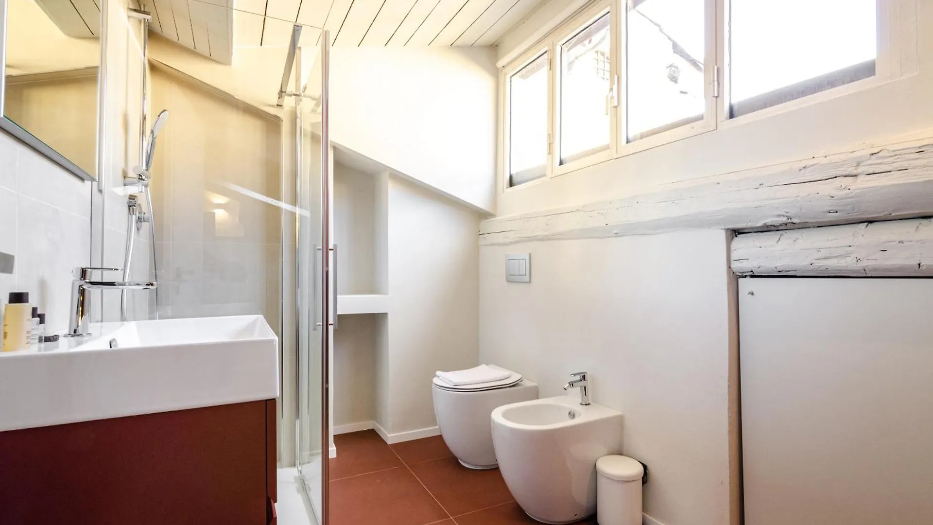 Portanova Loft Apartment Bologna 0*,