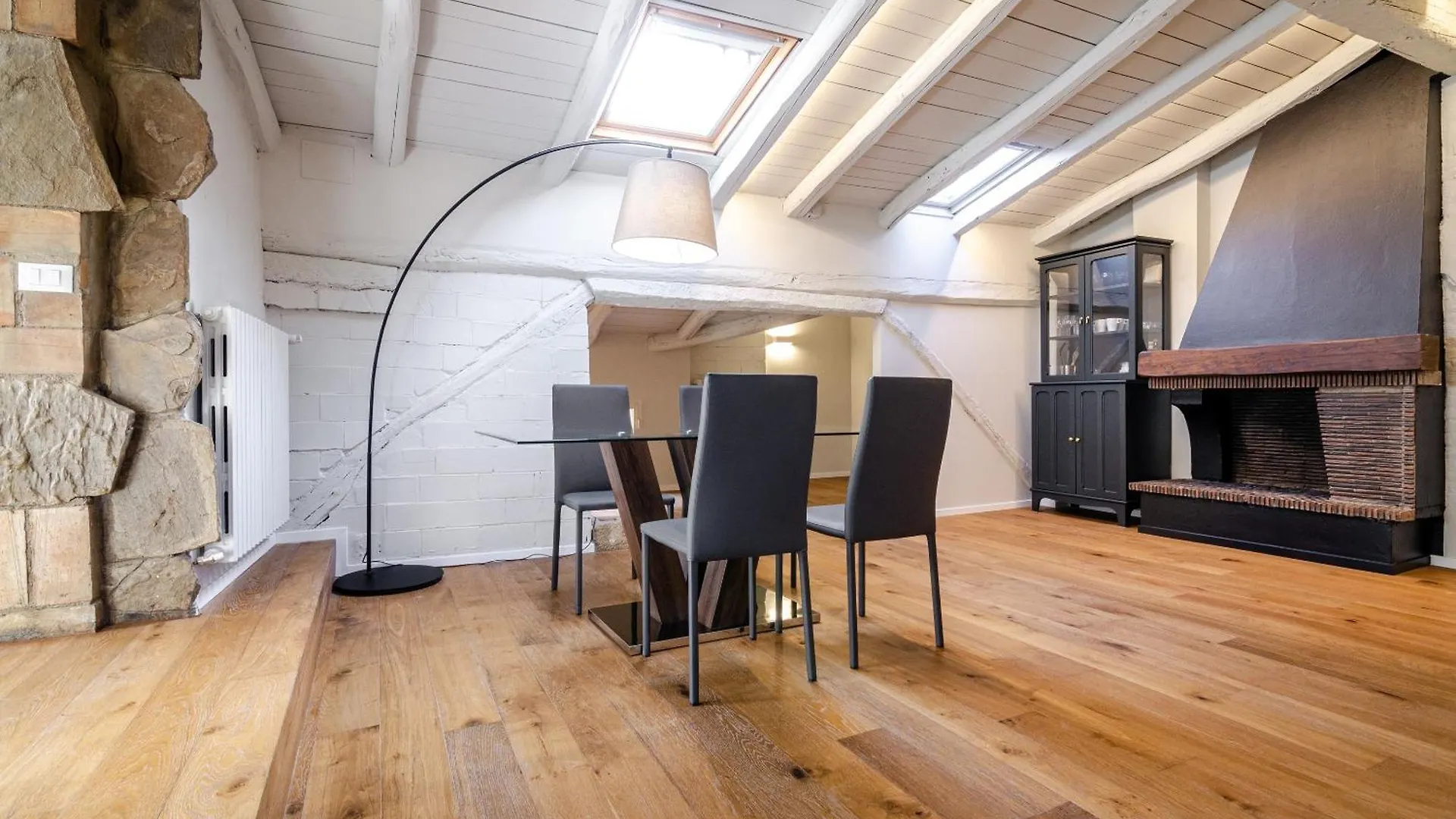 Portanova Loft Apartment Bologna 0*,